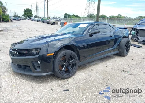 2013 Chevrolet Camaro Zl1 из США, поврежденный, VIN 2G1FZ1EP8D9801937